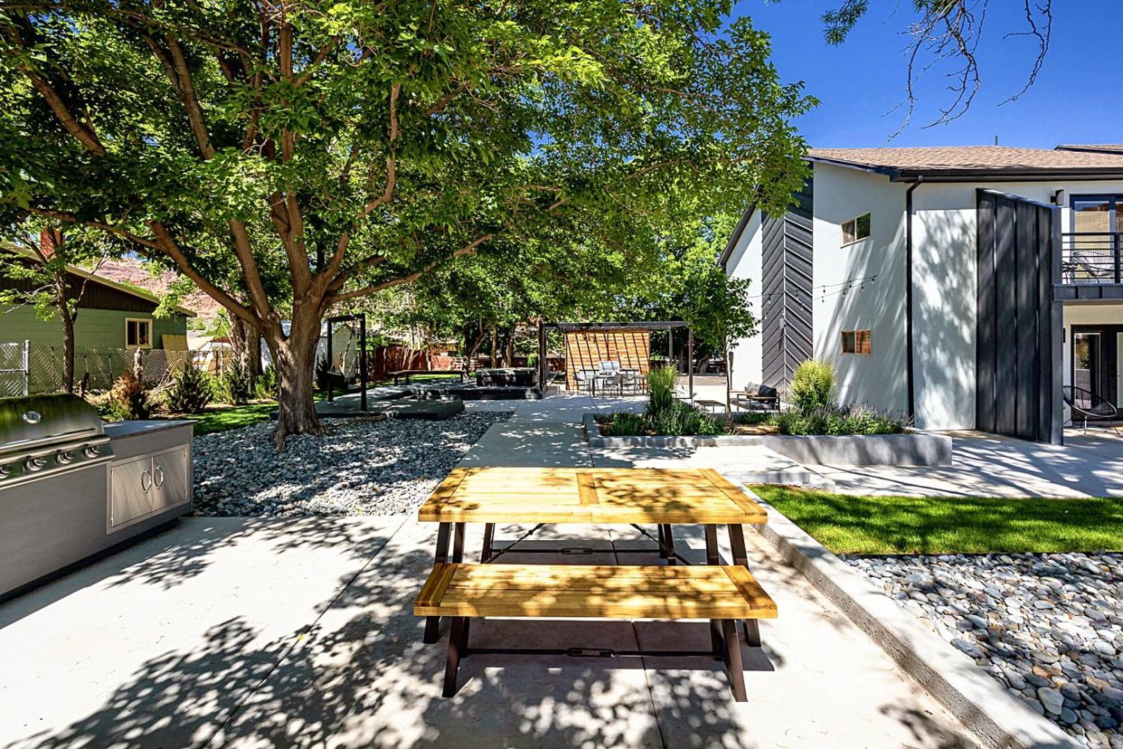 Near Downtown Stylish 2Br With Amazing Patio - #2 Villa Moab Exterior photo